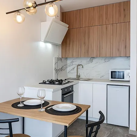 стрийська автовокзал арена Apartament *